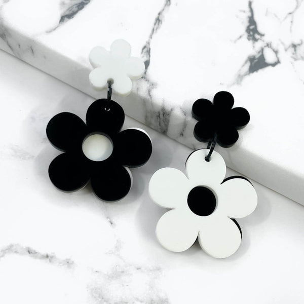 Monochromatic Asymmetrical Daisy Earrings