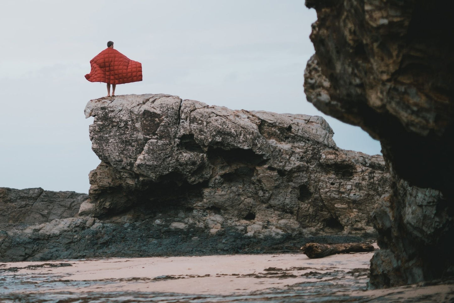 Earth Red - Sustainable Down Puffy Blanket