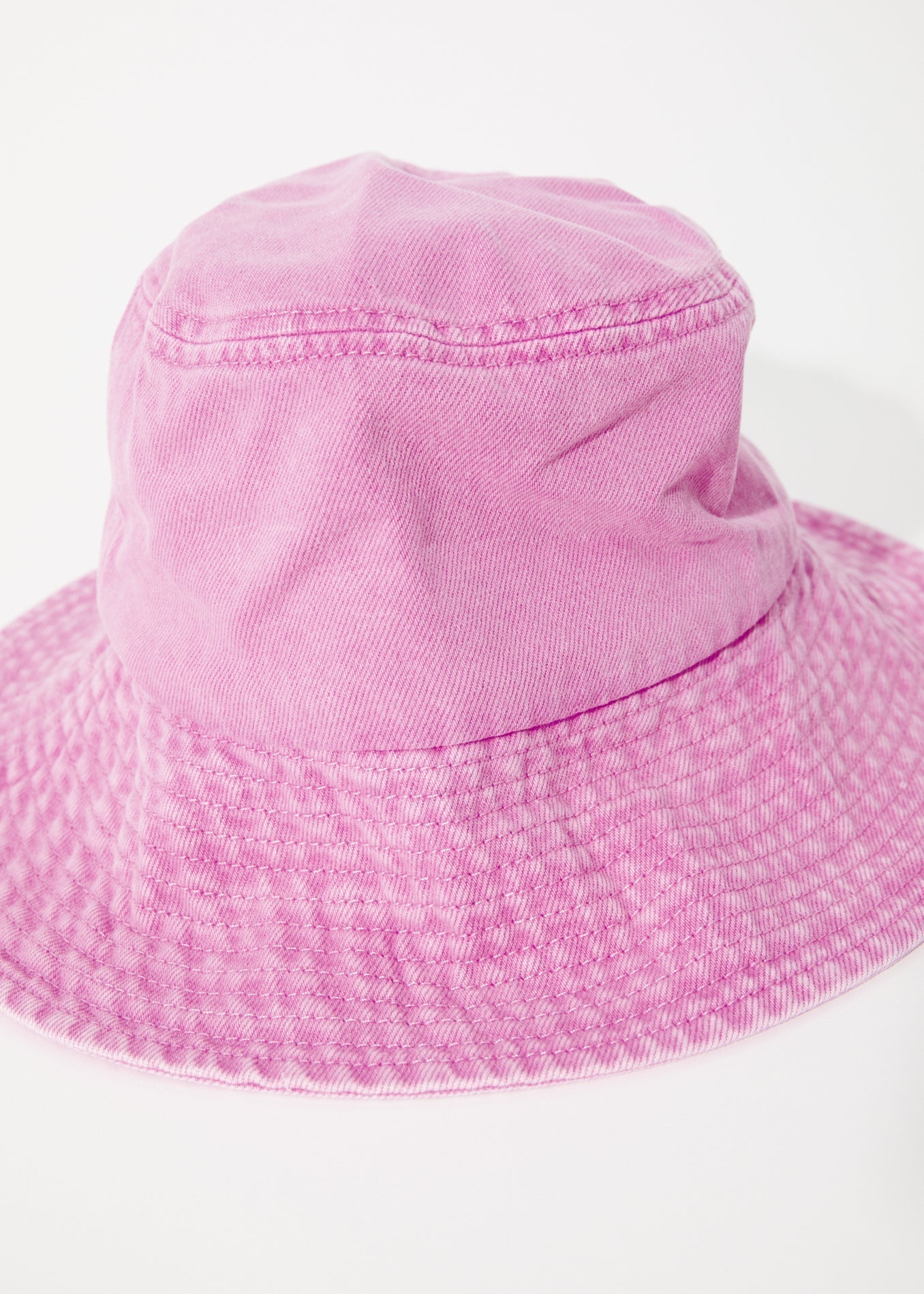 Afends Unisex Bella - Wide Brim Bucket Hat - Faded Candy 