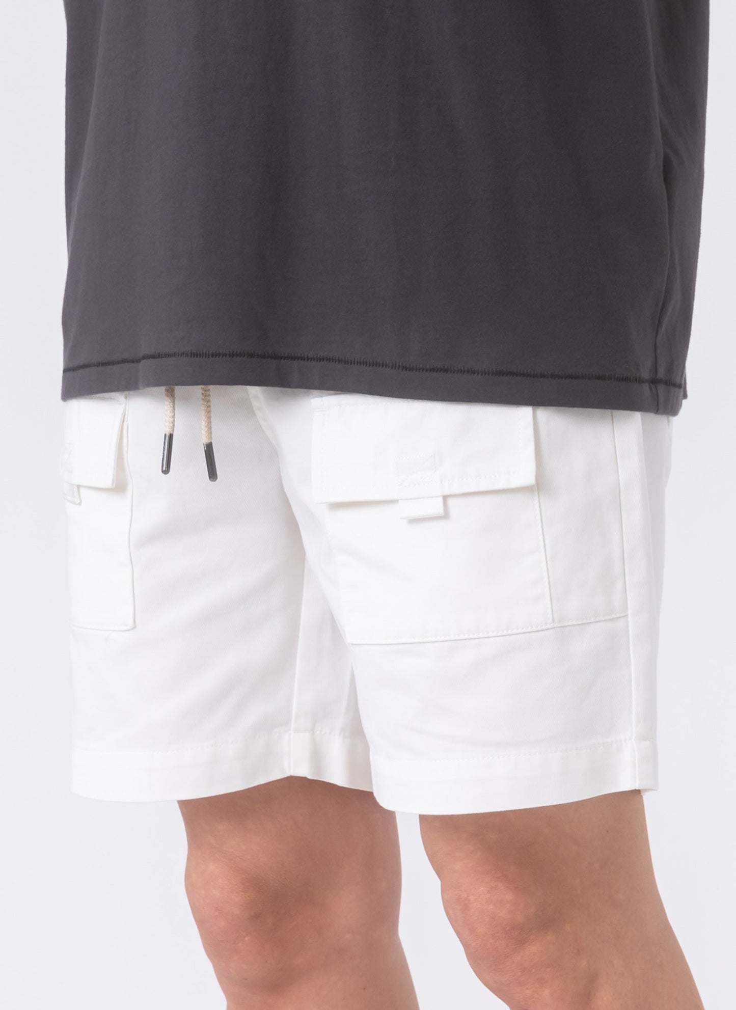 Explorer Short White