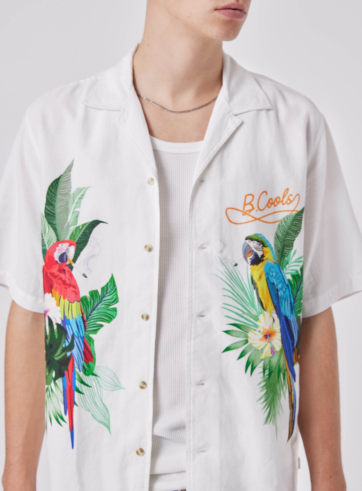 Resort Shirt White Parrot