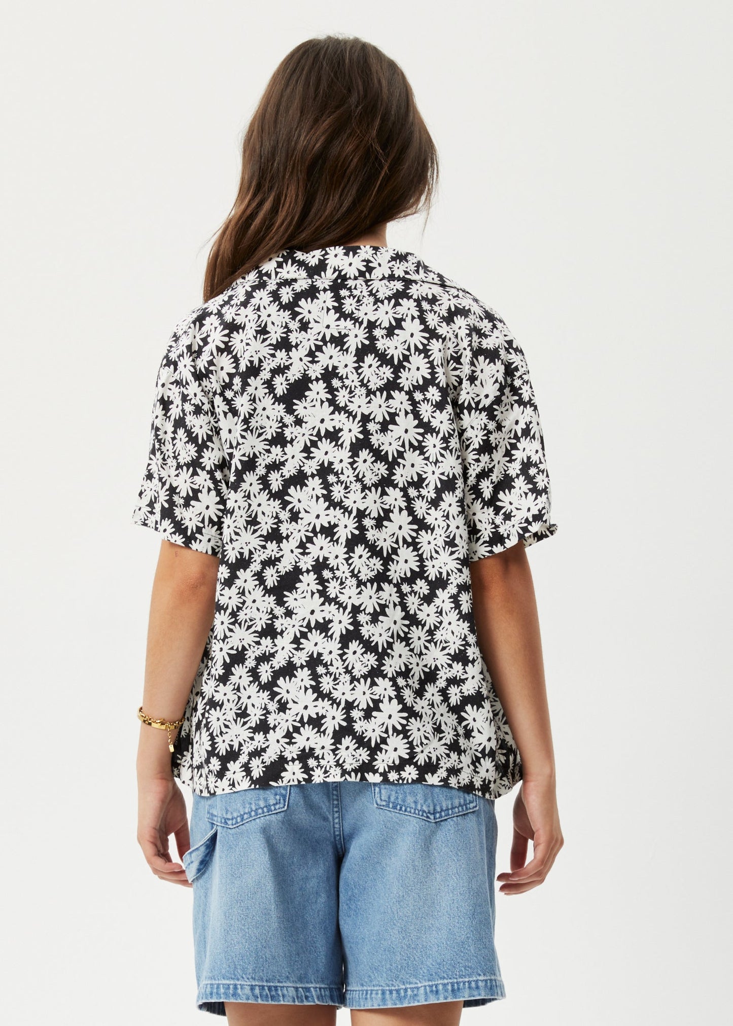 Afends Womens Benny - Hemp Short Sleeve Shirt - Black Daisy 