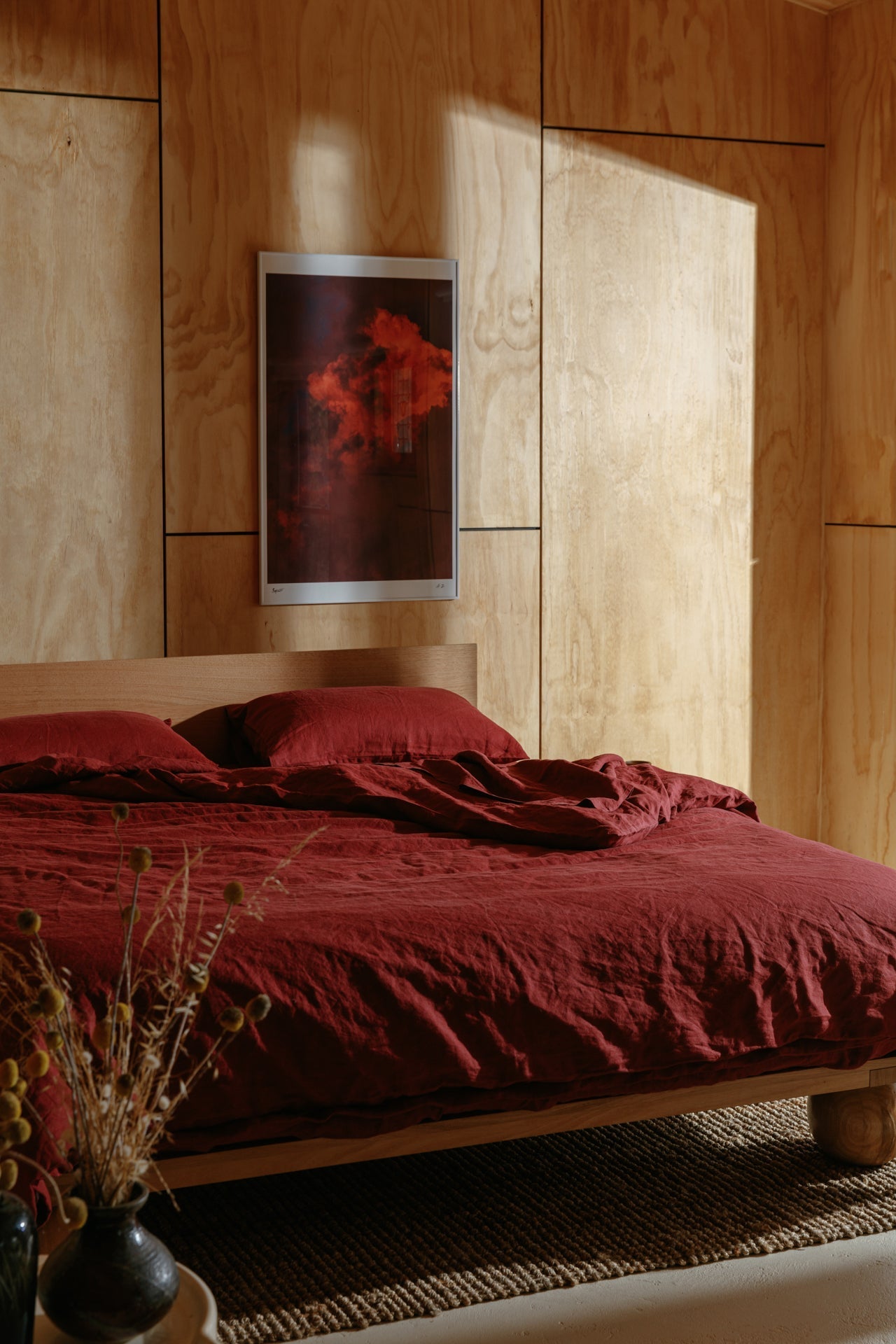 Burgundy Hemp Linen Top Sheet - GOOD STUDIOS