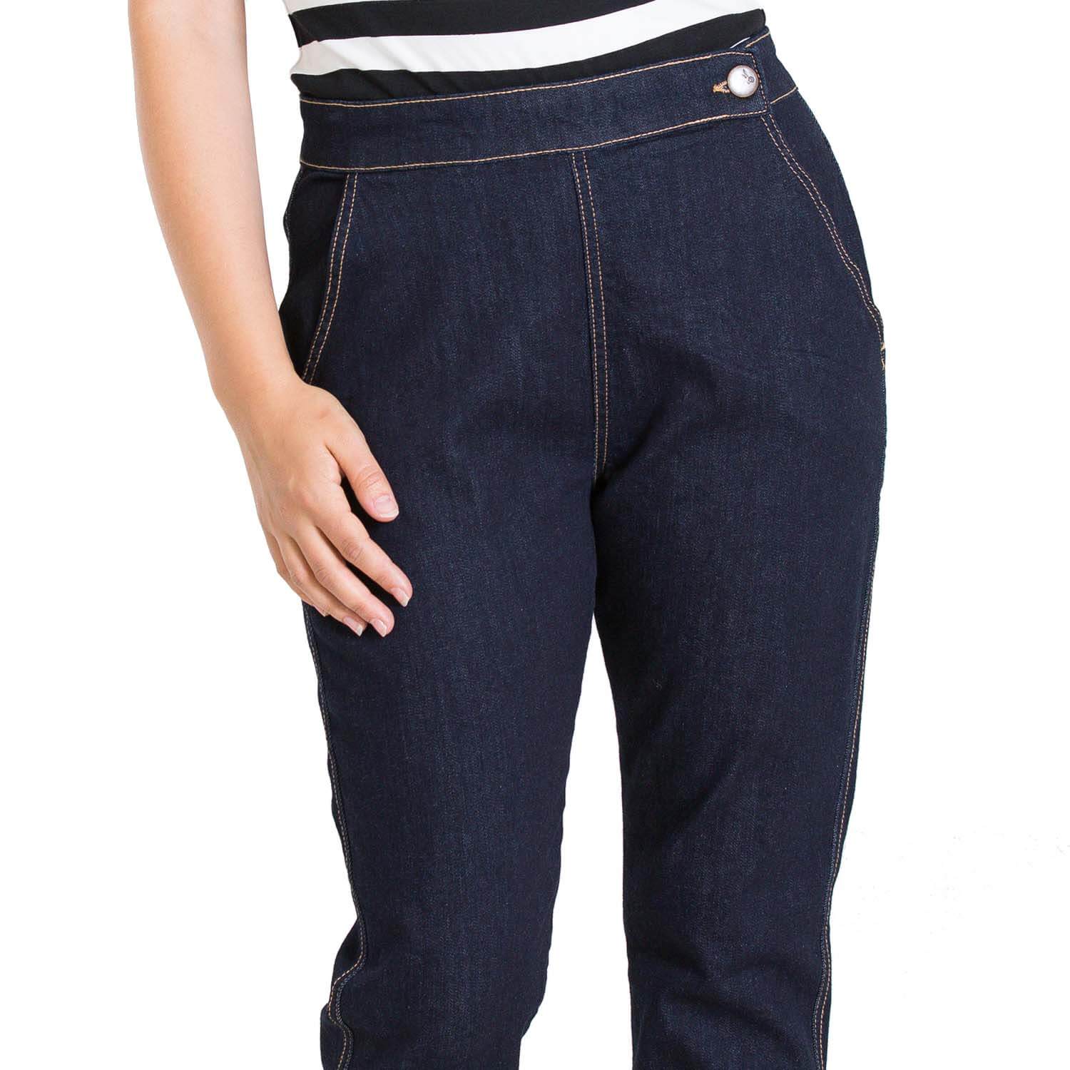 Hell Bunny Charlie Denim Capris/Jeans - Navy Blue - model front close
