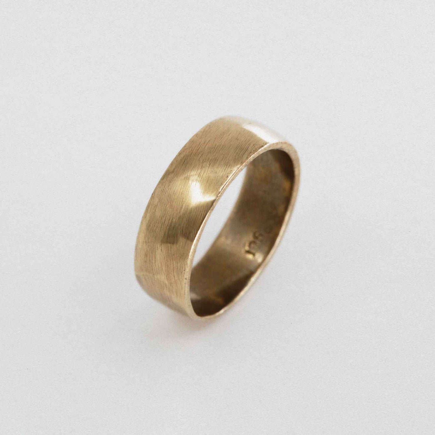 Mens Plain Band Ring In 9CT Gold