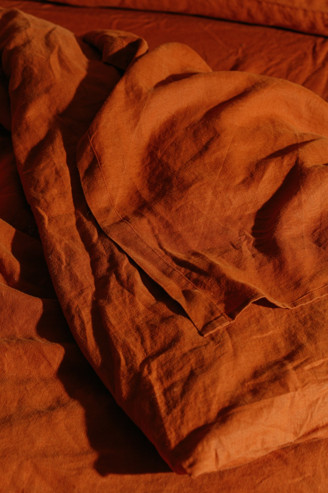 Terracotta Hemp Linen Fitted Sheet - GOOD STUDIOS